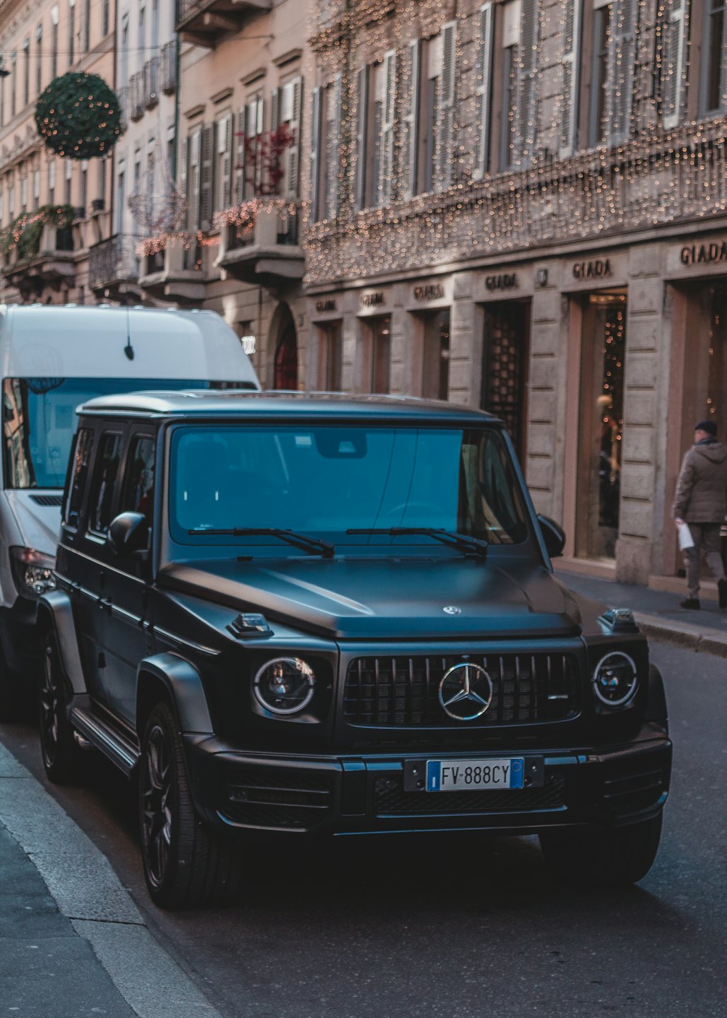 Transfers Mercedes Van Amsterdam to Hotel Paris 9689445cec71a3cc465e833f4f1e681044d79c9d